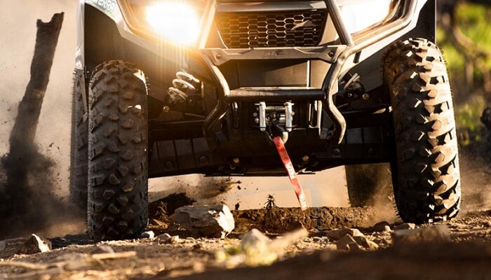 BEZKONKURENČNÍ ZDVIHY